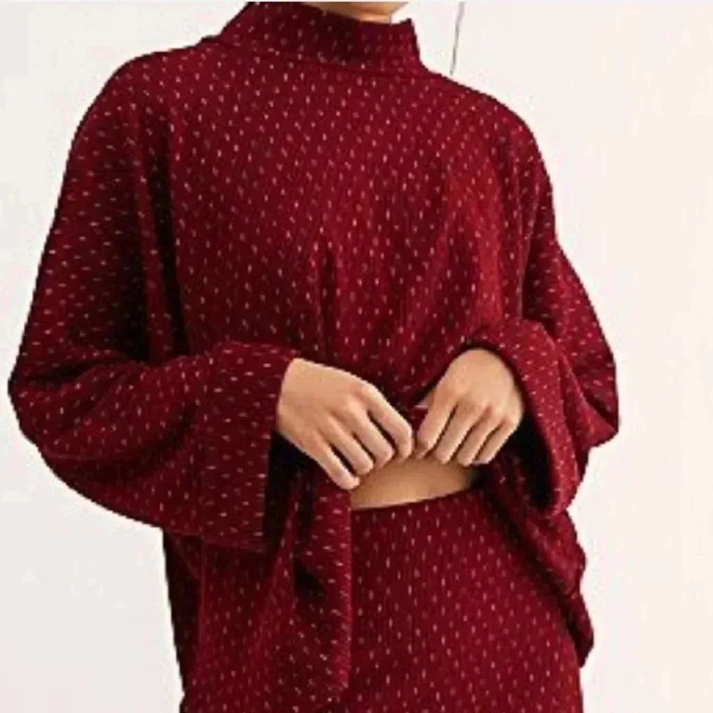 FREE PEOPLE Set The Mood Women’s XS Oversized Mock Neck Knit Sweater